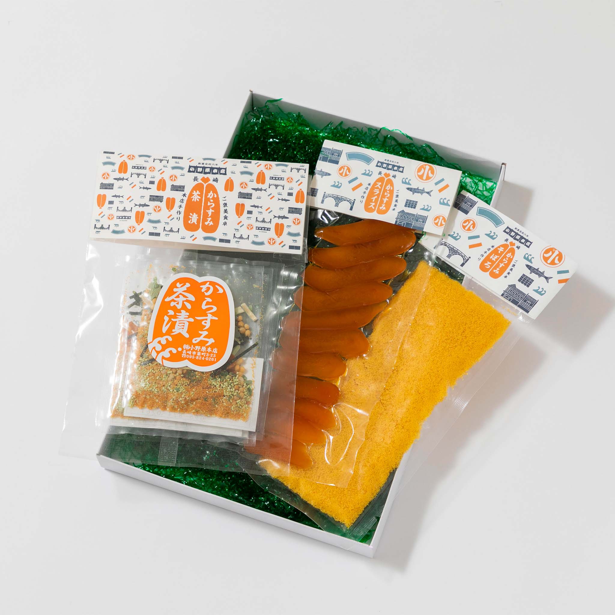 からすみスライス大×1・そぼろ(袋)×1・茶漬×1 紙箱あり